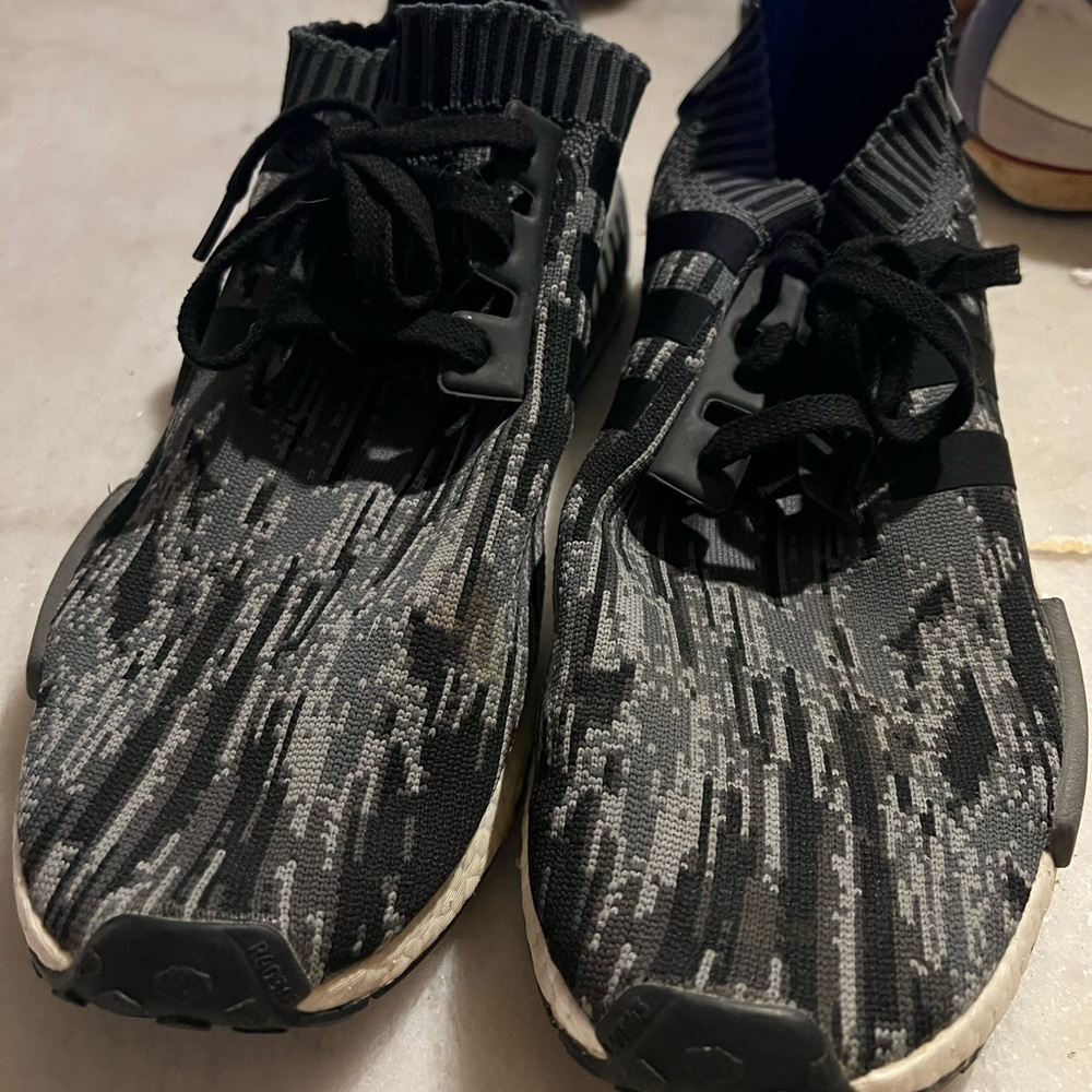 Adidas NMD R1